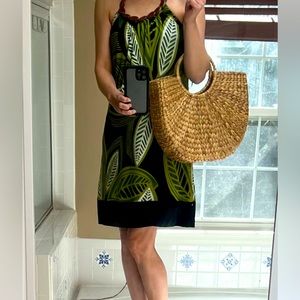 Deep, self standing Straw Handbag, handmade, dark brown lining, innerpocket